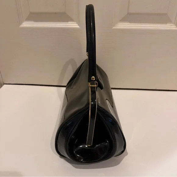 Delicato By Markay Vintage Black Patent Leather Handbag Purse - Picture 5 of 9